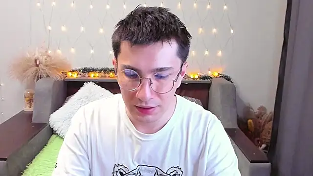 Yumi steve online show from 03.01.25