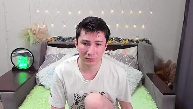 Yumi steve online show from 09.26.25