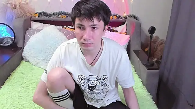 Yumi steve online show from 11.02.25