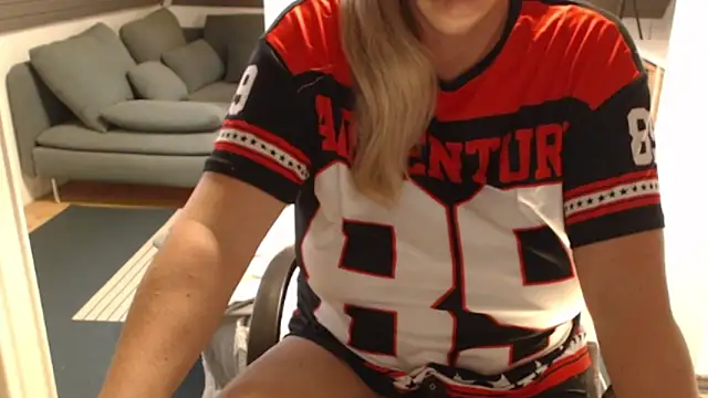 KimMitchelli online show from 01.08.26