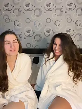 Marilyn La Rose online show from 04.11.26