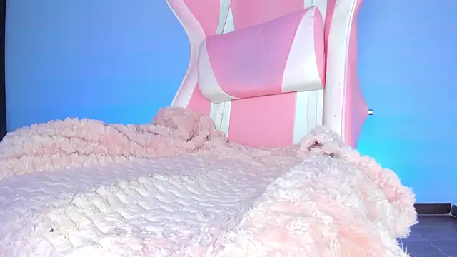 KataFerreira777 online show from 02.27.26