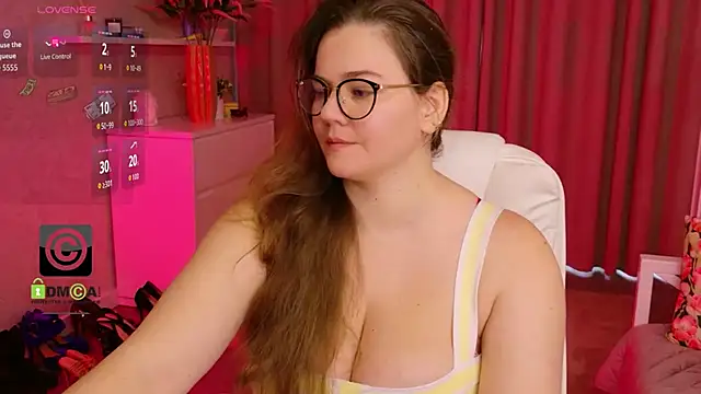 KellyKleine online show from 04.01.26