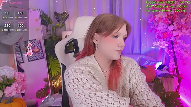 Snapshot of Crazy_Wine chatting on 11.24.25 Crazy Wine online show from 11.24.25