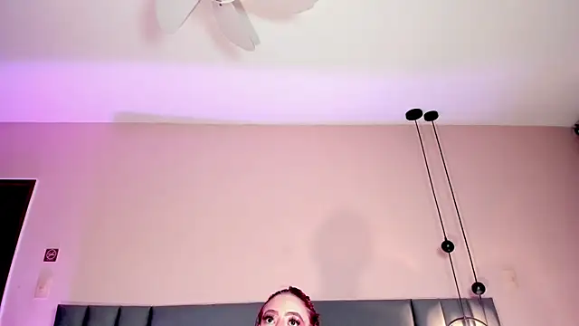 JupiteFox online show from 04.07.26