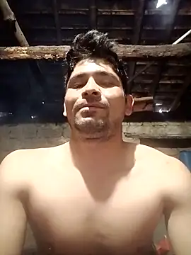 SunnyleoneBG online show from 11.17.25