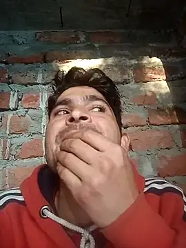 SunnyleoneBG online show from 11.18.25