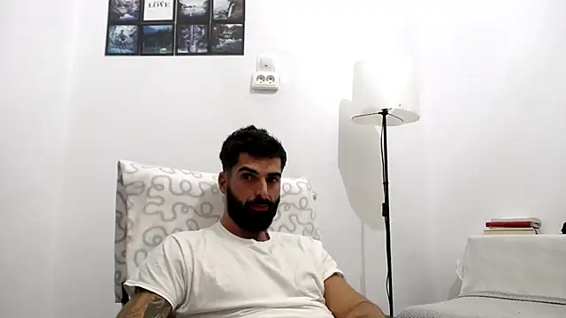 Verycutex online show from 10.30.25