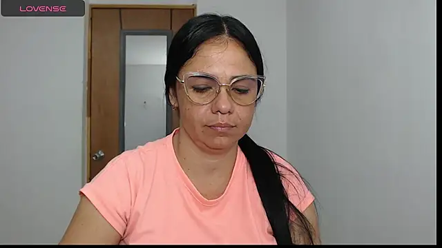 Snapshot of selena_ferri chatting on 02.03.26 selena ferri online show from 02.03.26