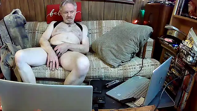 Makowboy online show from 12.20.24