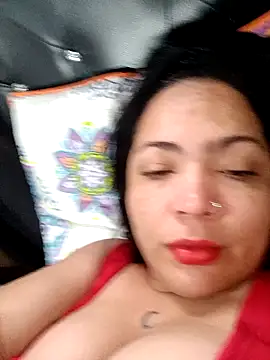 Snapshot of NIKOLE1301 chatting on 01.25.25 NIKOLE1301 online show from 01.25.25