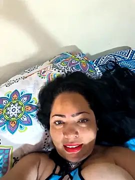 Snapshot of NIKOLE1301 chatting on 10.07.25 NIKOLE1301 online show from 10.07.25