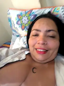 Snapshot of NIKOLE1301 chatting on 02.10.26 NIKOLE1301 online show from 02.10.26