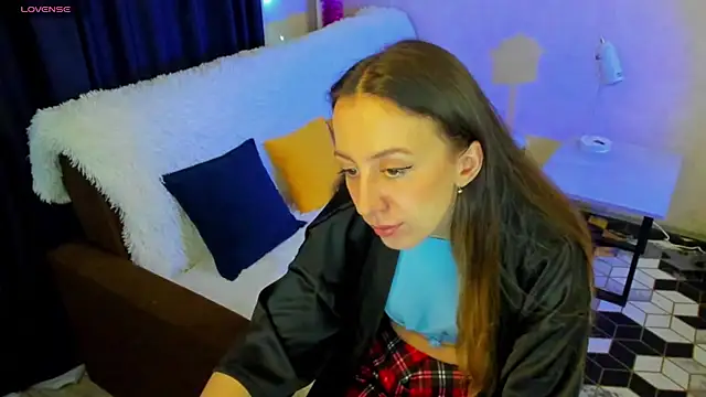 CurlySteph online show from 03.13.25