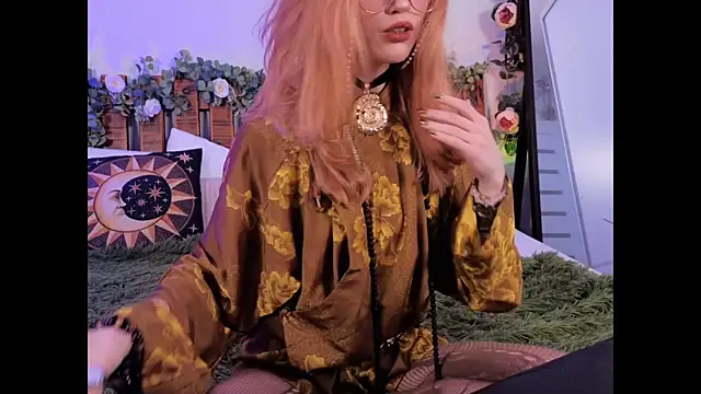 Snapshot of Nymph_Eva chatting on 01.09.25 Nymph Eva online show from 01.09.25