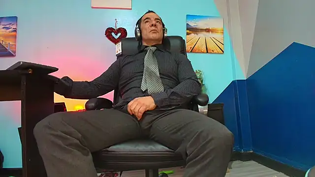 juanses n toro online show from 10.17.25