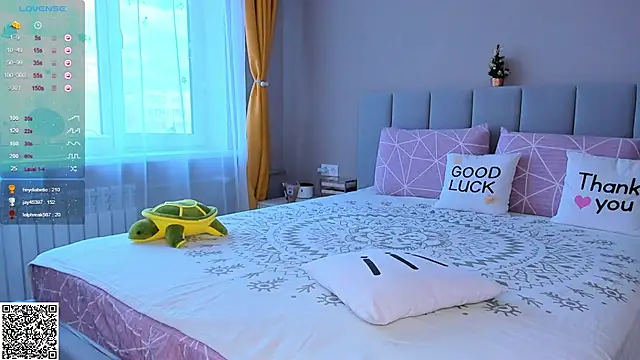 Snapshot of alishauki chatting on 12.28.24 alishauki online show from 12.28.24