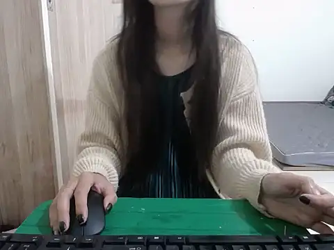 Sakura Moe online show from 12.07.24