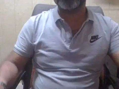 hairymaster95 online show from 02.23.25