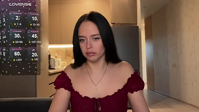 Megan Nilson online show from 04.21.26