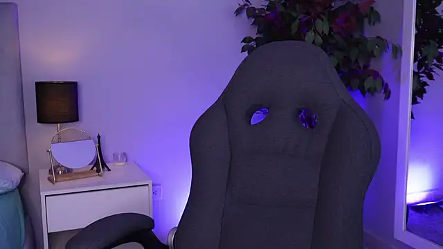 emma colucci online show from 01.17.25