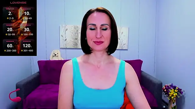 Snapshot of Nia_Smithh chatting on 12.14.24 Nia Smithh online show from 12.14.24