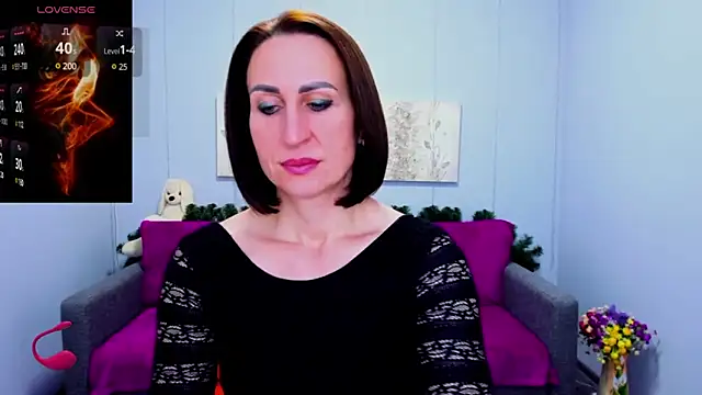 Snapshot of Nia_Smithh chatting on 12.17.24 Nia Smithh online show from 12.17.24