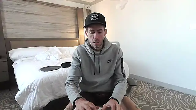 Snapshot of smokenstrokex chatting on 02.14.26 smokenstrokex online show from 02.14.26