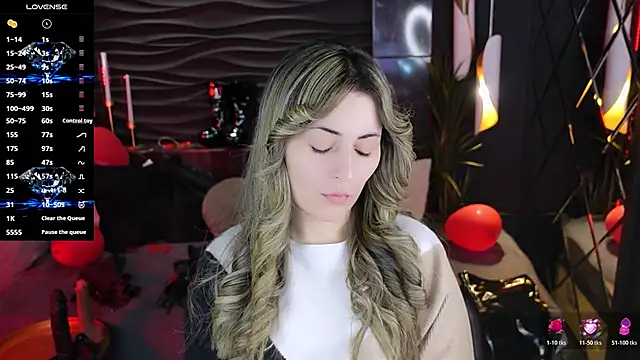 Snapshot of KylieMellow chatting on 02.17.26 KylieMellow online show from 02.17.26