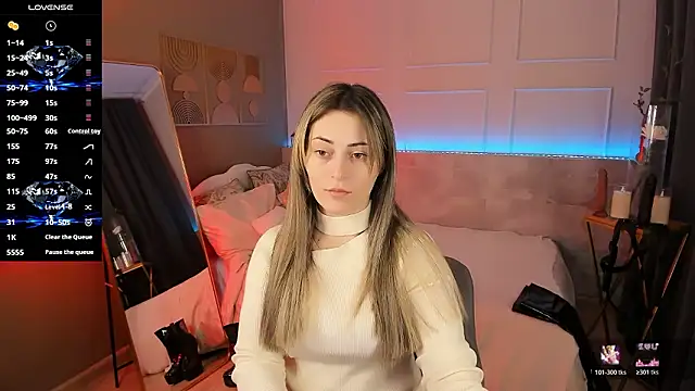 Snapshot of KylieMellow chatting on 02.22.26 KylieMellow online show from 02.22.26