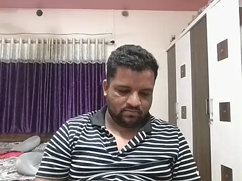 Snapshot of dhruv_love chatting on 06.16.26 dhruv love online show from 06.16.26