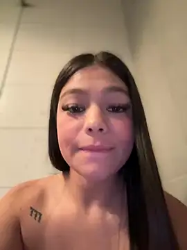 Alyshanon18 online show from 01.10.25