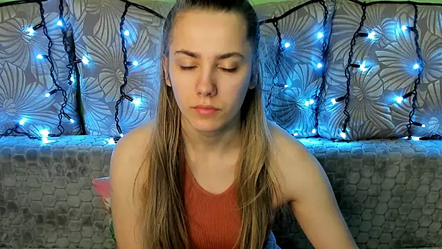 MaggieCake online show from 12.07.24