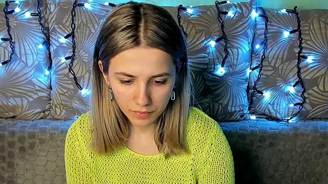 MaggieCake online show from 03.16.25