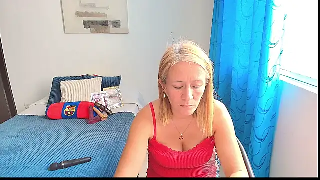 Snapshot of Naty_Stone chatting on 01.29.25 Naty Stone online show from 01.29.25