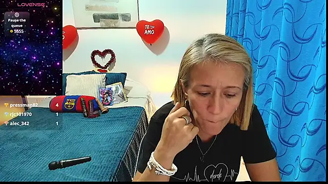 Snapshot of Naty_Stone chatting on 02.17.25 Naty Stone online show from 02.17.25