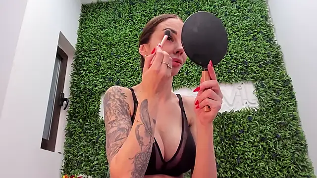 realhotfallingdevil online show from 04.01.26