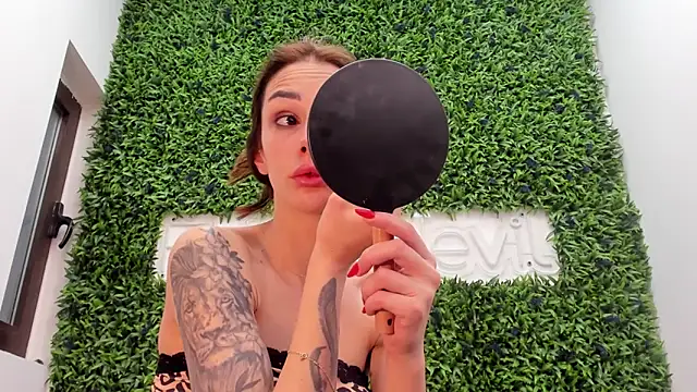 realhotfallingdevil online show from 04.07.26