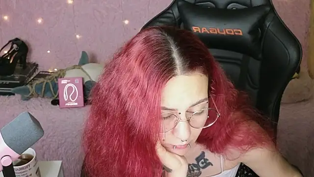 Ginger Stay online show from 09.15.25