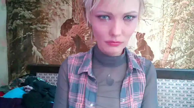 Snapshot of WildMissNiks chatting on 02.20.25 WildMissNiks online show from 02.20.25