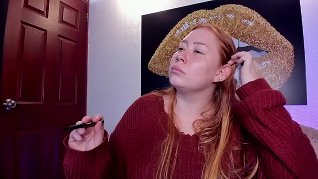 Snapshot of hannamartinn chatting on 10.15.25 hannamartinn online show from 10.15.25