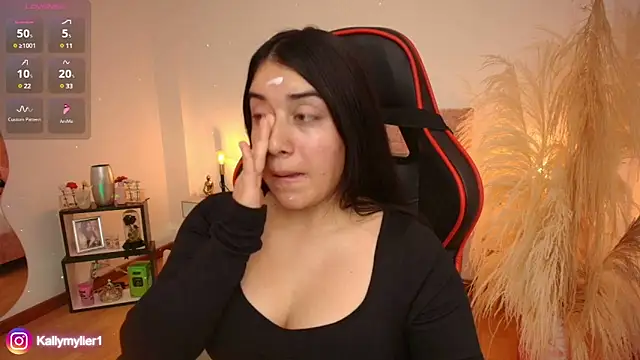 KallyMyller1 online show from 01.24.25