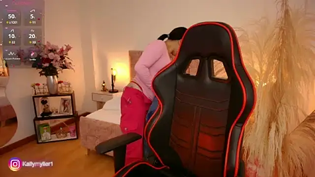 KallyMyller1 online show from 02.20.25