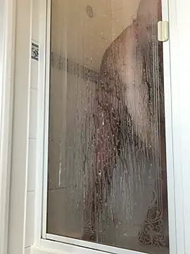 Snapshot of Free2cum4u chatting on 03.15.25 Free2cum4u online show from 03.15.25