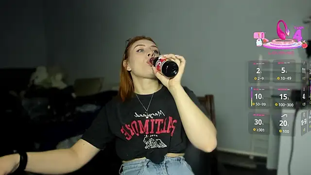 Snapshot of KindKristy chatting on 12.15.25 KindKristy online show from 12.15.25