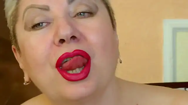 Snapshot of LadyPosh chatting on 02.26.25 LadyPosh online show from 02.26.25