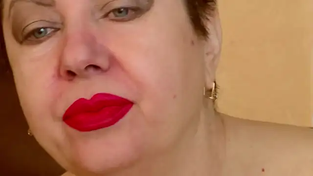 Snapshot of LadyPosh chatting on 02.27.26 LadyPosh online show from 02.27.26