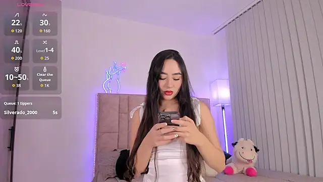 DannaTeen online show from 10.23.25