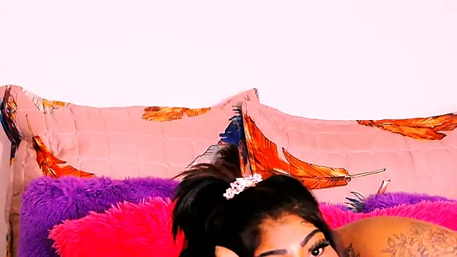 Snapshot of indian_dreamgirl chatting on 03.15.25 indian dreamgirl online show from 03.15.25