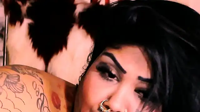 Snapshot of indian_dreamgirl chatting on 09.27.25 indian dreamgirl online show from 09.27.25